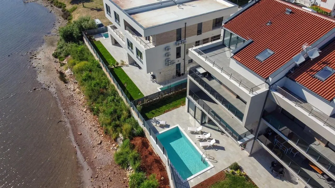 Silver Medulin Apartment